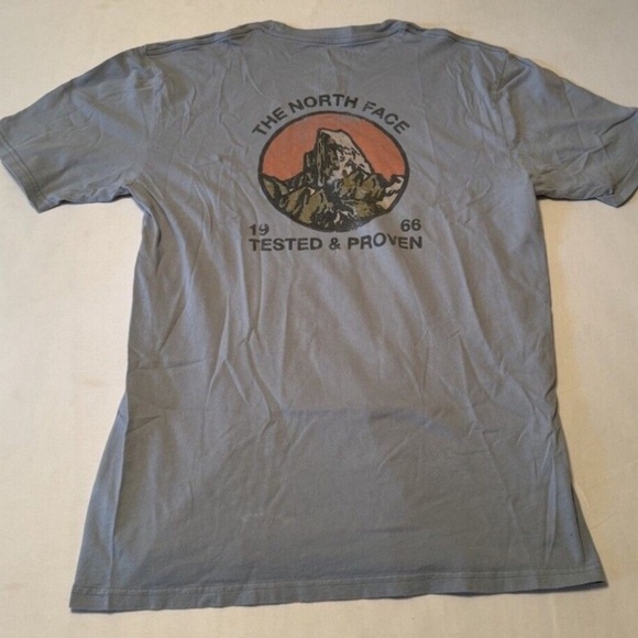 North Face Tested & proven 1966
Mens Medium Blue T Shirt - Picture 1 of 4